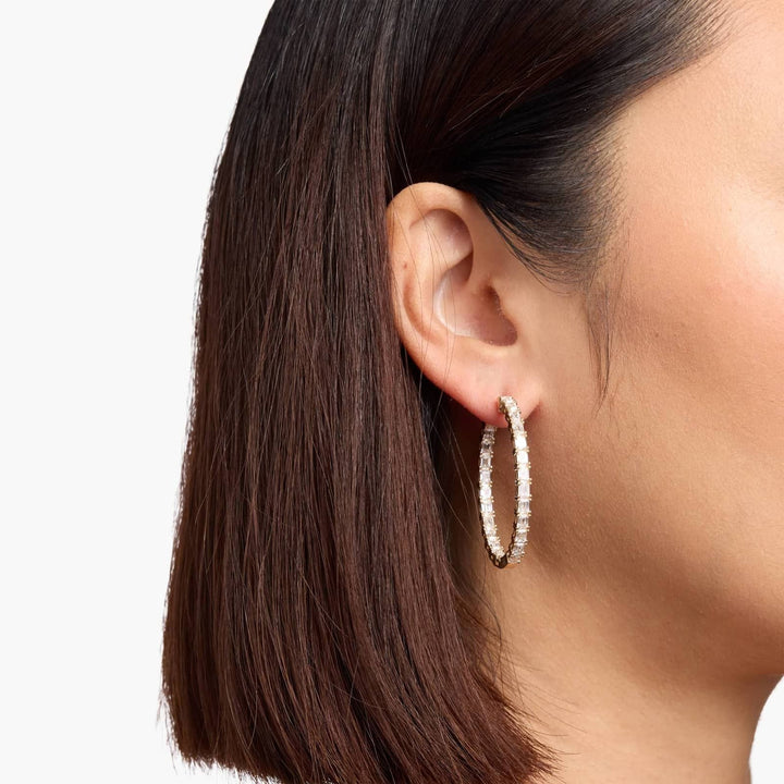 Hoop Earrings: Diameter, Weight and What Actually Suits You