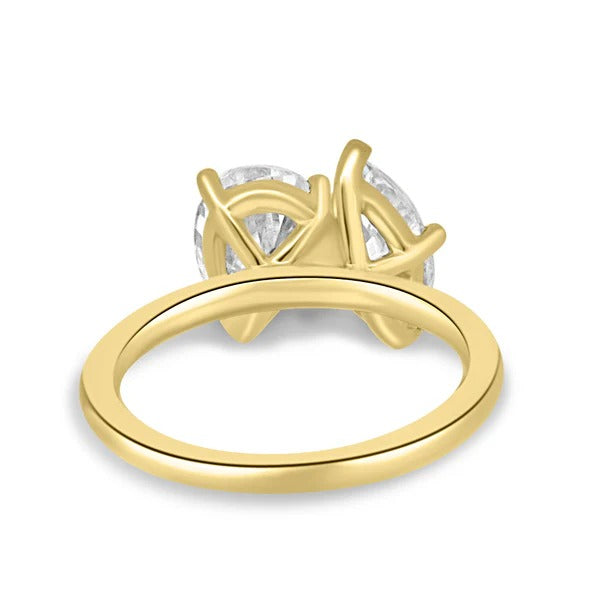 Toi et Moi lab grown diamond two stone ring side profile