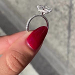 Load image into Gallery viewer, Handmade Oval Cut Moissanite Ring