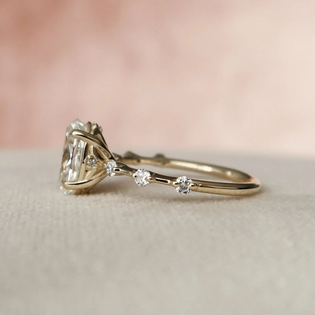 Elegant Oval Cut Promise Ring