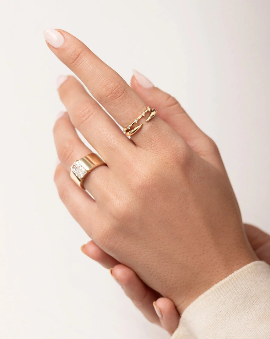 Baguette Cut Moissanite Distance Diamond Wedding Band in Yellow Gold Mapple Gems