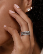 Load image into Gallery viewer, Baguette & Round Cut Moissanite Cluster Diamond Wedding Band Mapple Gems