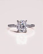 Load image into Gallery viewer, VVS Clarity Cushion Cut Ring