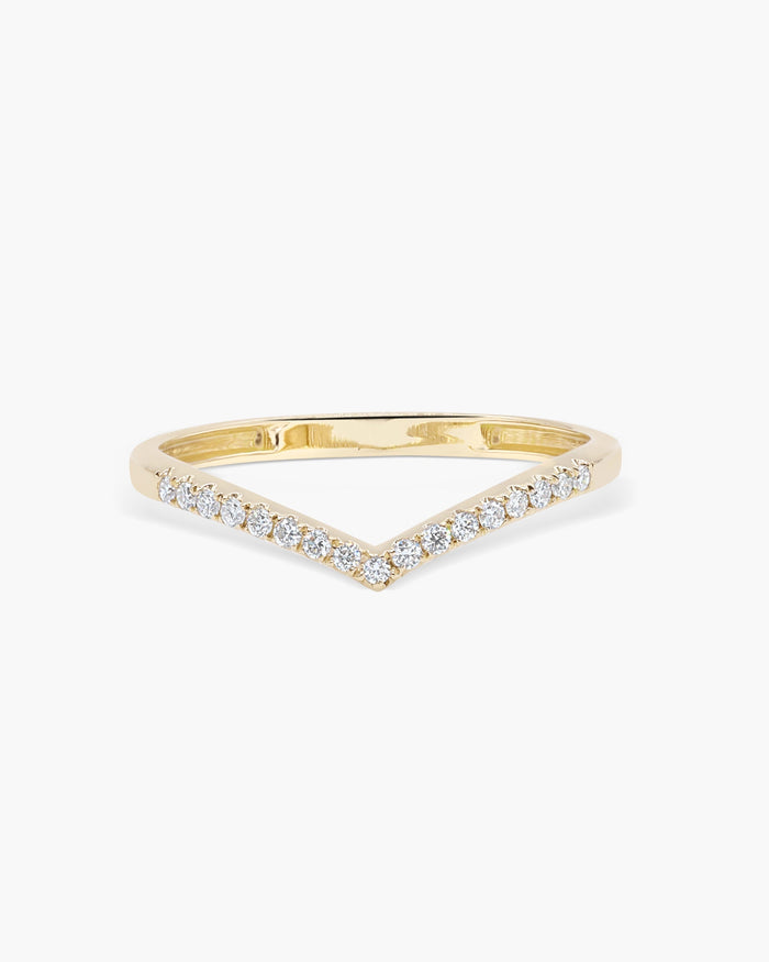 V shaped pave moissanite wedding band in yellow gold, view from the front
