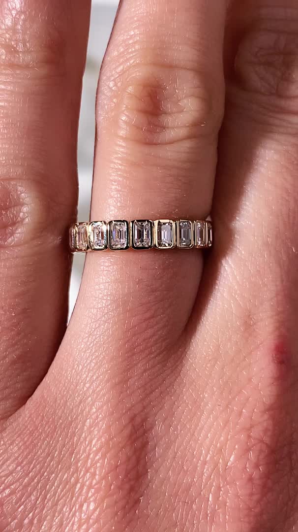 2.50 TCW Emerald Cut Lab Grown Diamond Wedding Band Gift For Her Mapple Gems