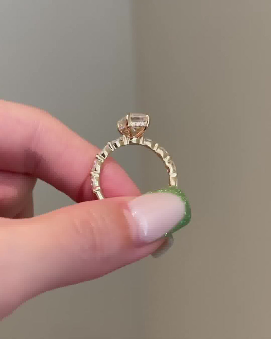 Colorless Moissanite Wedding Ring