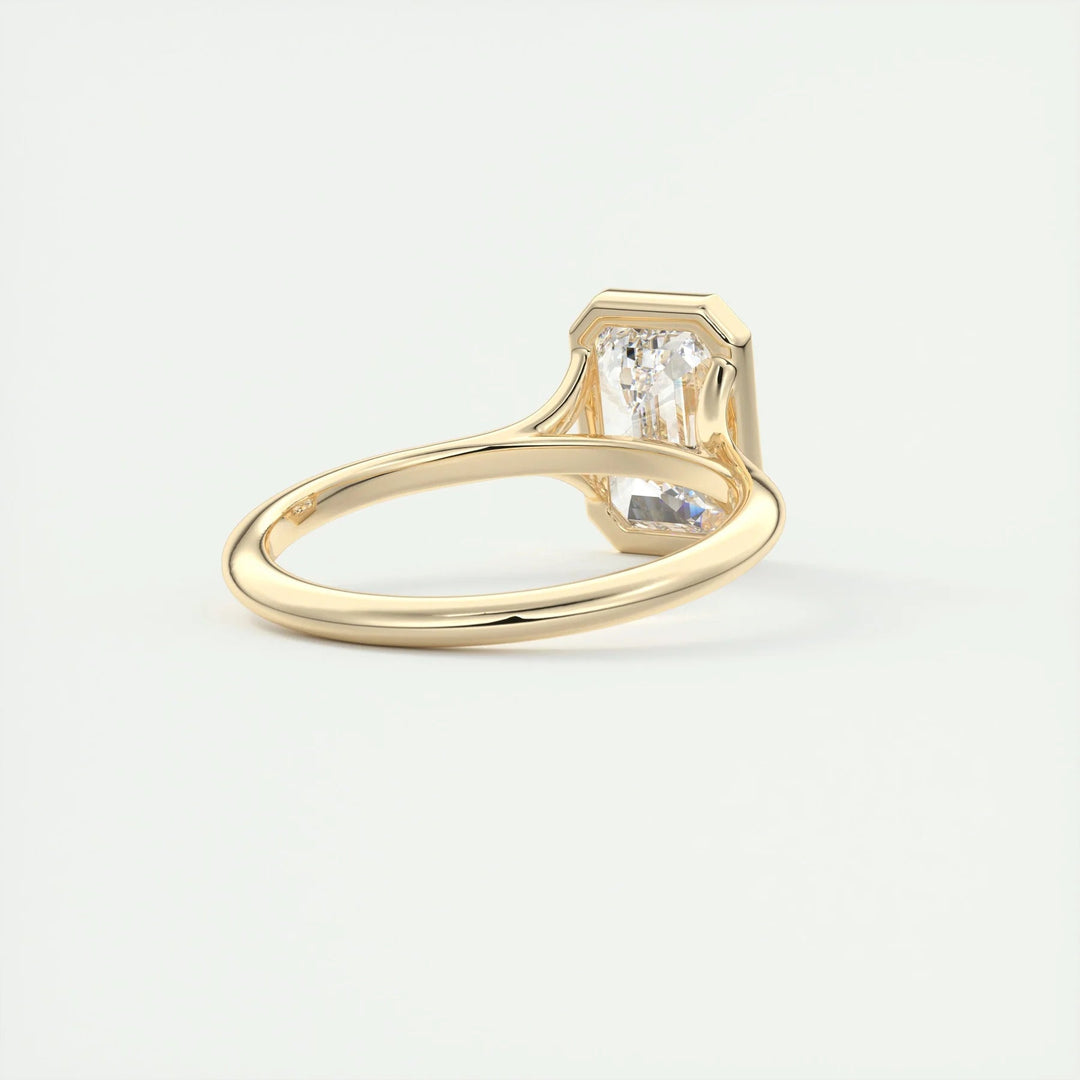 VVS Clarity Moissanite Engagement Ring
