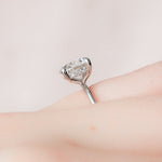 Load image into Gallery viewer, Handmade Round Brilliant Cut Gift Ring