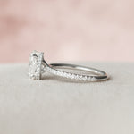 Load image into Gallery viewer, Classic Oval Wedding Ring for Women