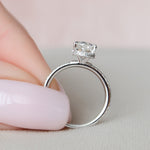 Load image into Gallery viewer, Solid Gold Oval Cut Bridal Ring
