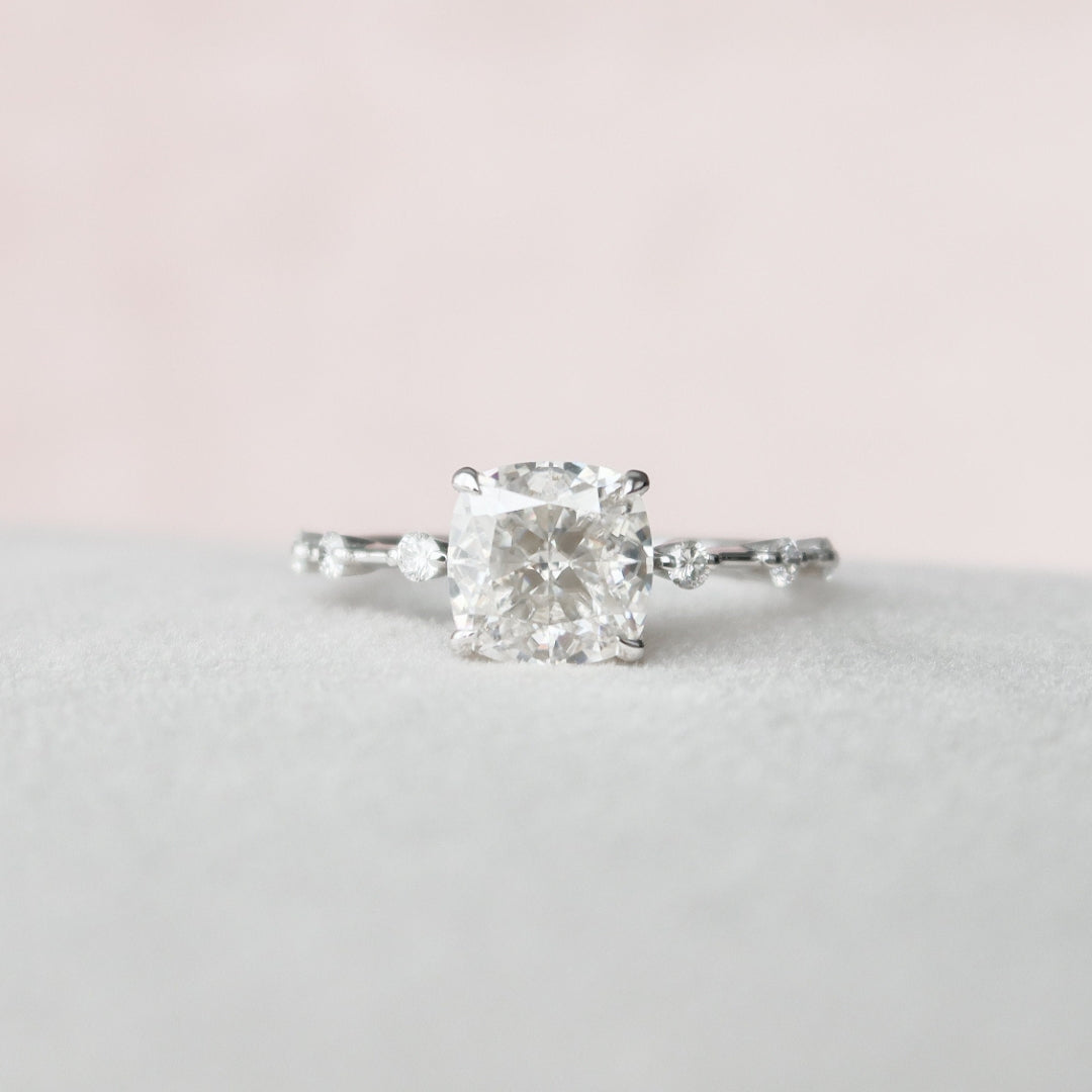 Cushion Cut Moissanite Engagement Ring with Tiger Claw Prongs