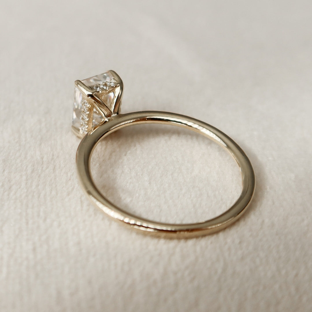 Moissanite 2 CT Radiant Cut Diamond Art Deco Victorian Enagagement Ring Mapple Gems