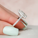 Load image into Gallery viewer, Luxury Pear Shape Moissanite Anniversary Ring