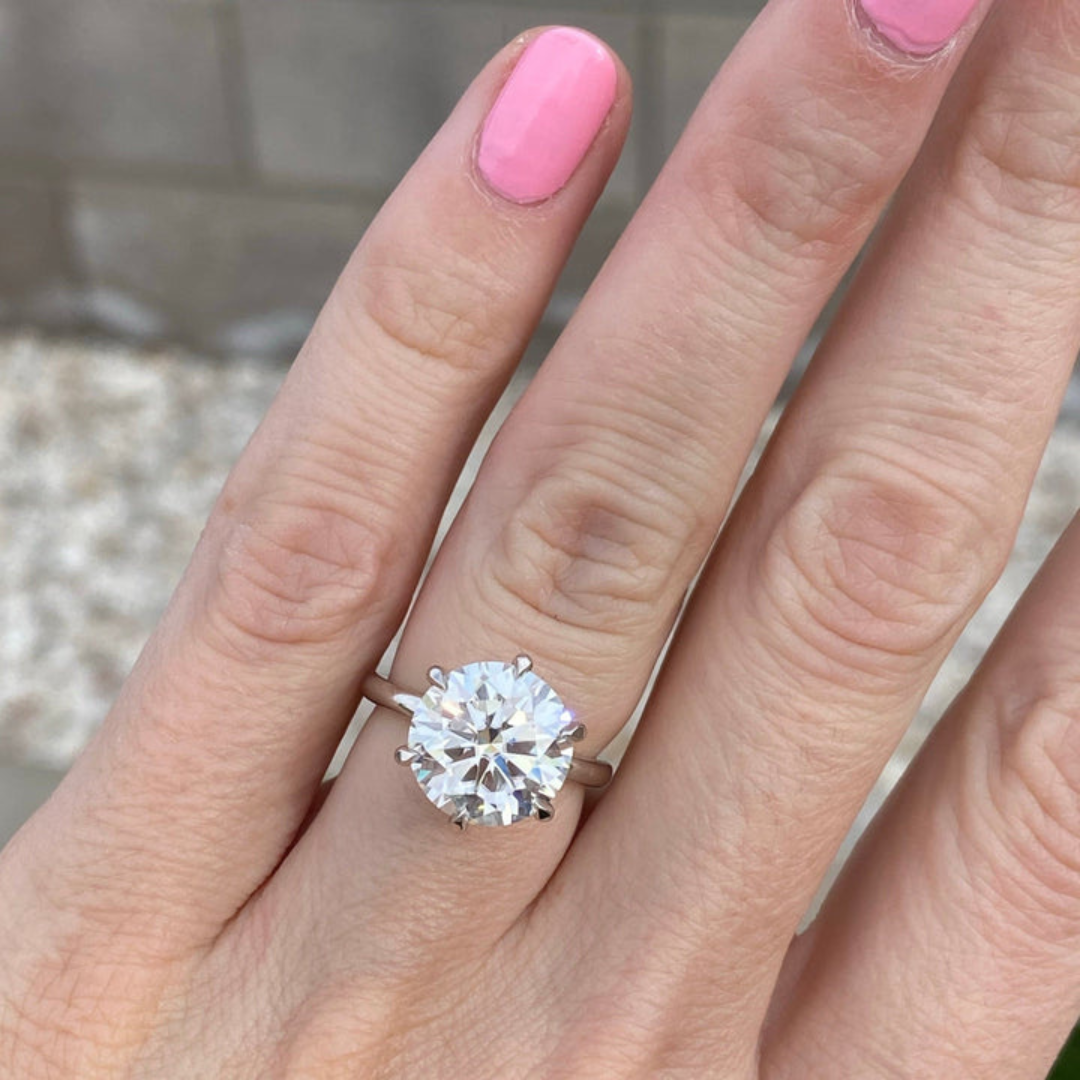 Handmade Round Brilliant Cut Moissanite Ring