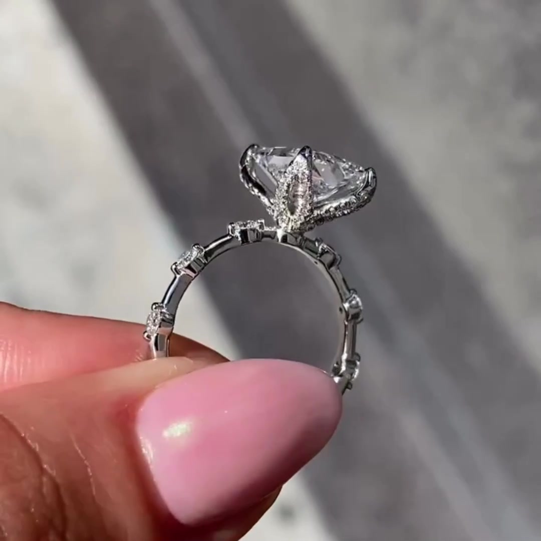 Elegant Tulip Setting Anniversary Ring