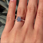 Load image into Gallery viewer, VVS Clarity Emerald Moissanite Ring