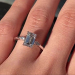 Load image into Gallery viewer, Stunning Handmade Moissanite Ring for Women