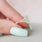 Load image into Gallery viewer, Classic Oval Cut Diamond Alternative Ring