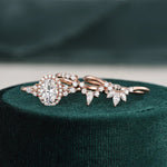 Load image into Gallery viewer, Oval Halo Moissanite Wedding Set for Brides