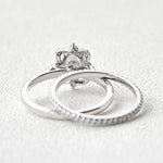 Load image into Gallery viewer, Oval Cut Moissanite Wedding Bridal Ring Set Mapple Gems
