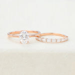 Load image into Gallery viewer, Elegant Oval Solitaire Moissanite Wedding Ring Set USA