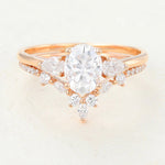 Load image into Gallery viewer, Oval Moissanite Three Stones Bridal Ring Set
