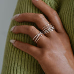 Load image into Gallery viewer, 0.35TCW Round Brilliant Cut Flexible Gift Wedding Band for Her Mapple Gems
