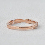 Load image into Gallery viewer, 0.25CTW Round Brilliant Cut Infinity Shank Unique Wedding Band Mapple Gems