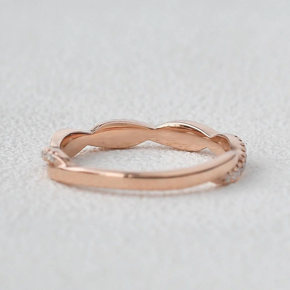 0.25CTW Round Brilliant Cut Infinity Shank Unique Wedding Band Mapple Gems