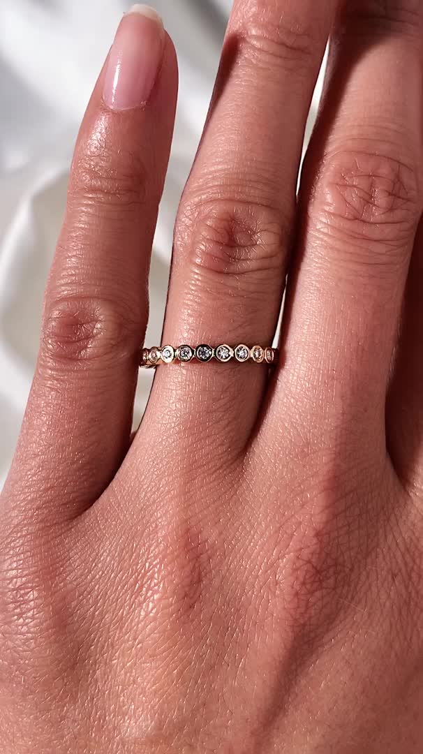 0.15 TCW Round Cut Lab Grown Diamond Wedding Band Gift For women Mapple Gems