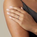 Load image into Gallery viewer, Round Cut Moissanite Shared Prong Diamond Wedding Band in Gold Mapple Gems