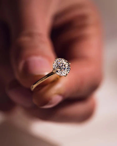 Elegant Solitaire Moissanite Engagement Ring
