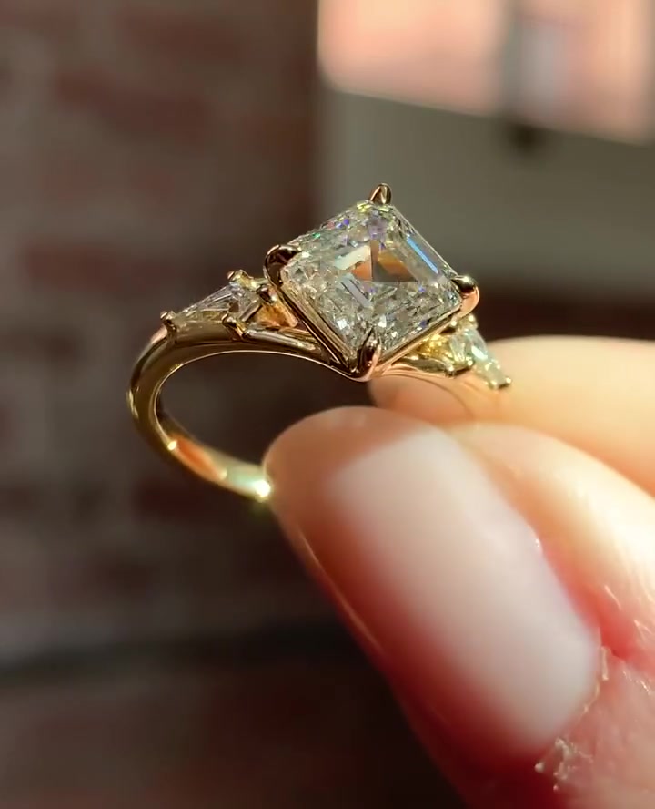 VVS Clarity Asscher Moissanite Ring