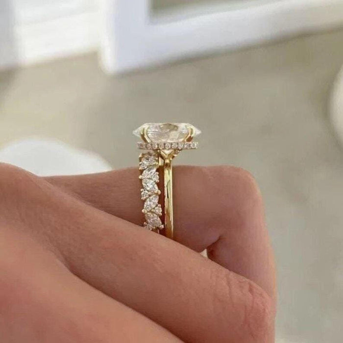 Engagement ring and matching Art Deco wedding band nested together