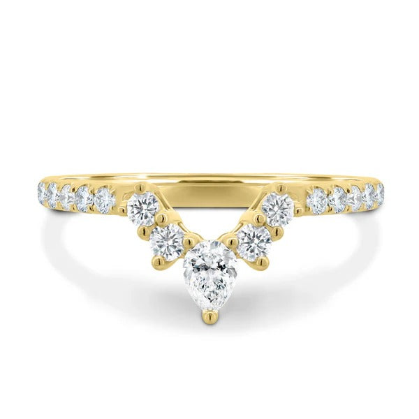 Curved pave accent stones band side view