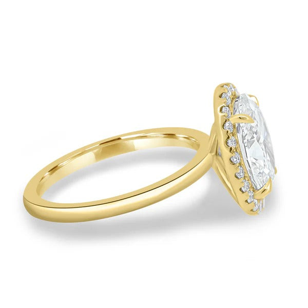 Oval halo ring side view