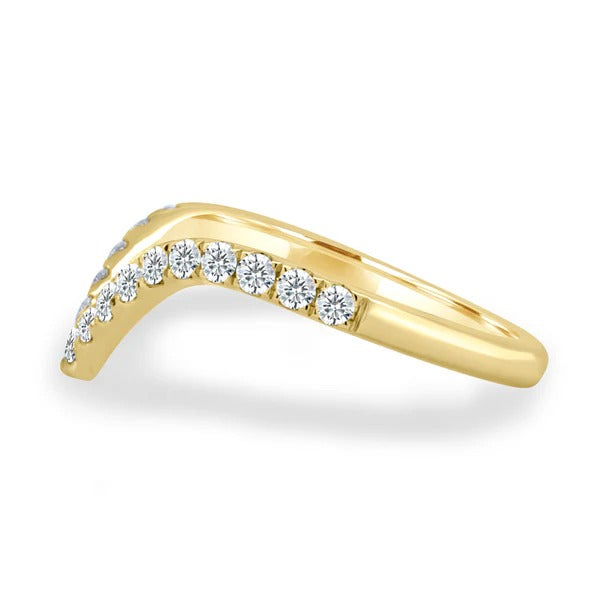 Deep V pave round cut diamond engagement ring
