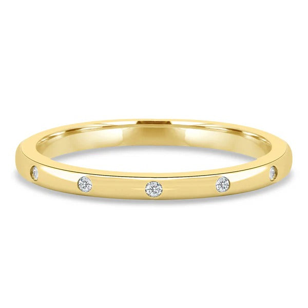Hammer set band ring side view