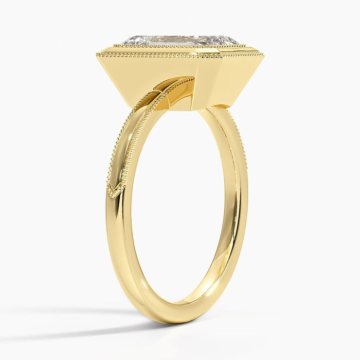 Side profile showing the milgrain bezel and split rail band