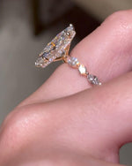 Load image into Gallery viewer, Classic 6‑Prong Moissanite Wedding Ring