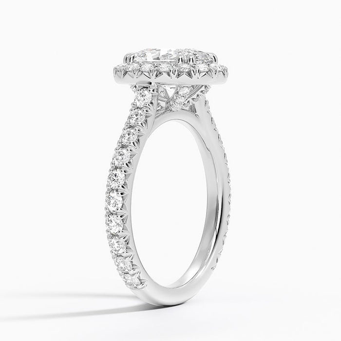 Side view showing the halo and pave running down the shoulder