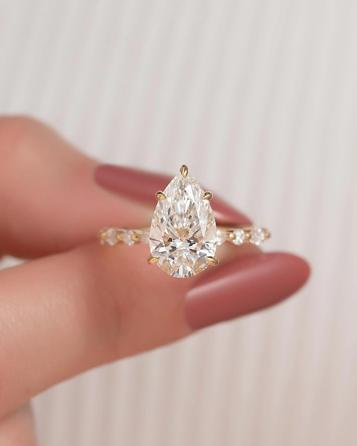 How to Vet an Online Jeweler