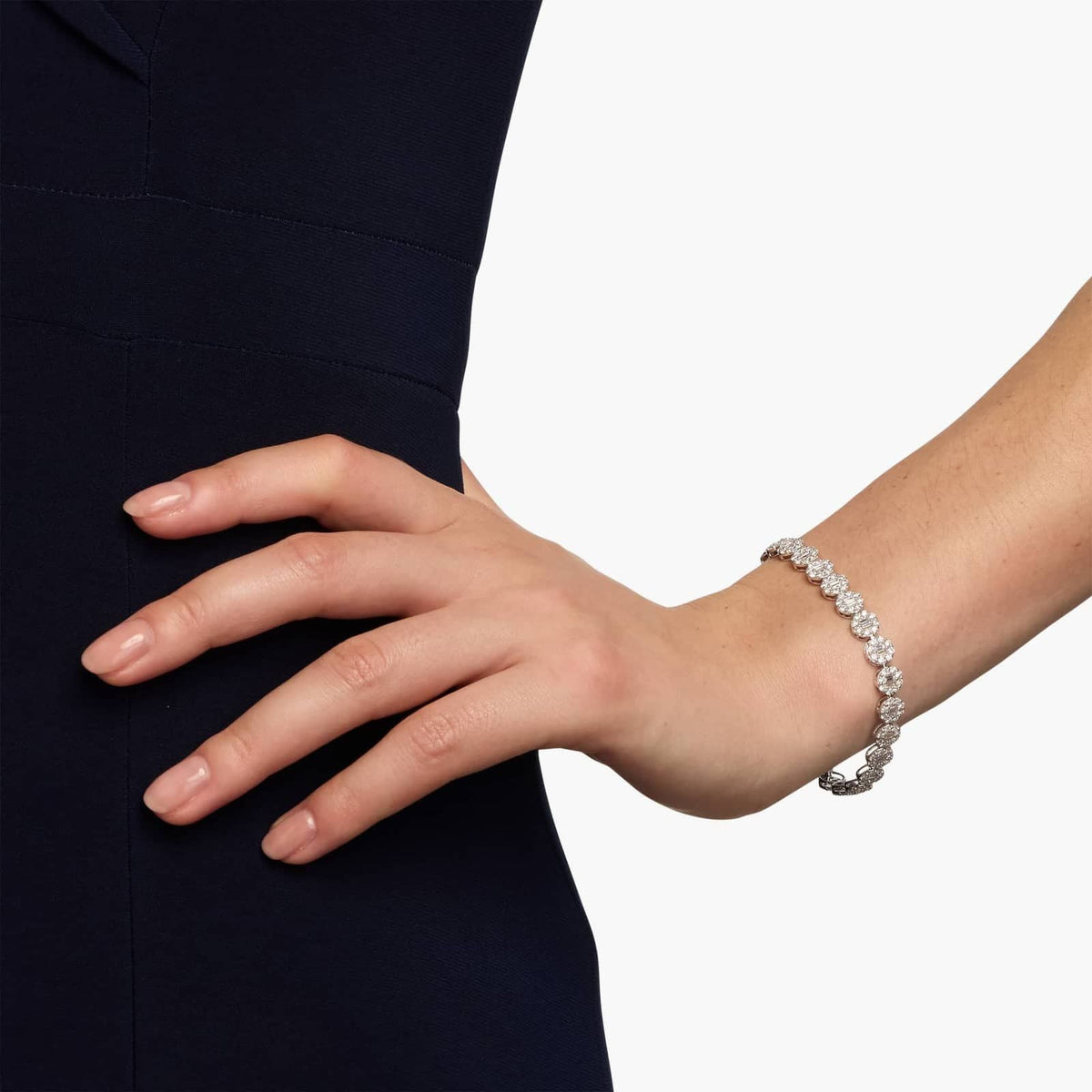 Baguette Stones in Jewelry: Clean Lines, Calm Light
