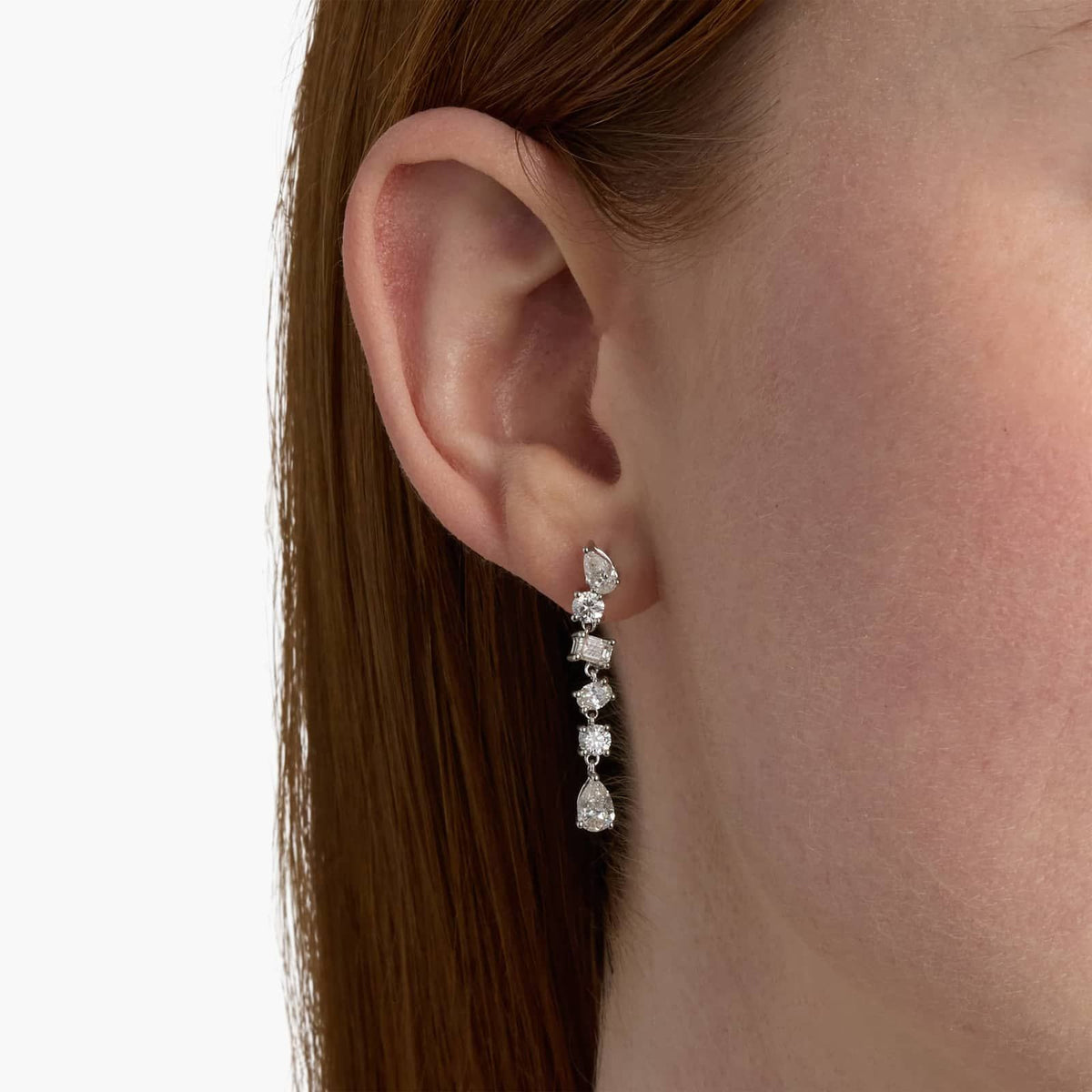 Pear-Shaped Earrings: Why the Teardrop Flatters, and How to Choose One