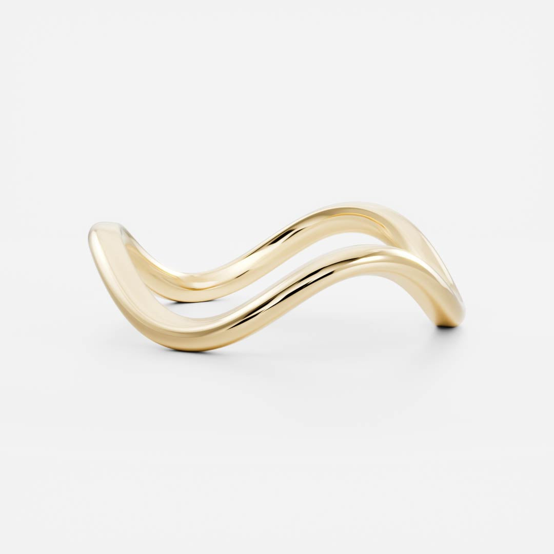 Plain curved wave wedding band in yellow gold, front view