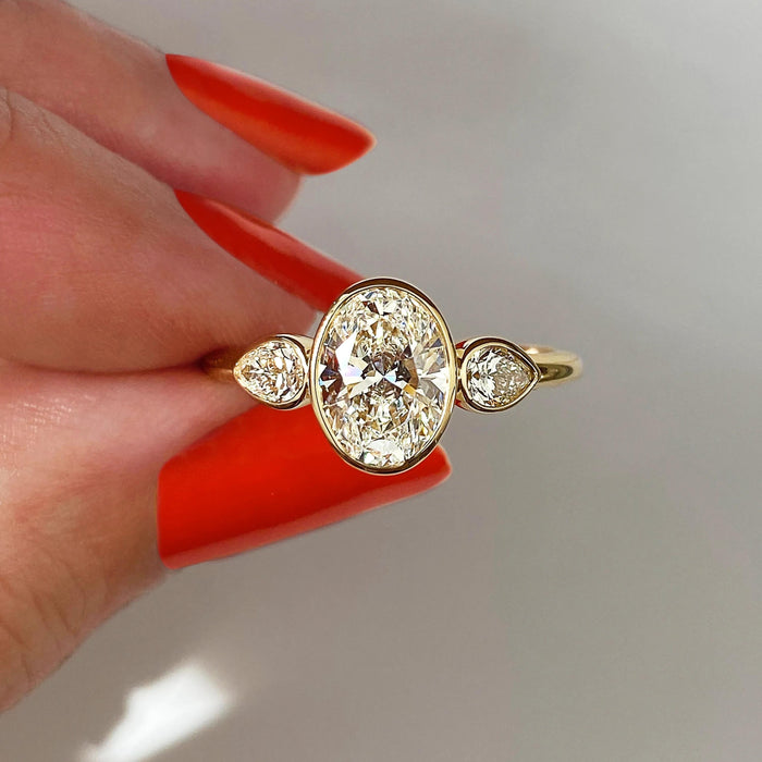 Oval Cut Moissanite Three Stone Bezel Engagement Ring 2 CT to 5 CT - side view 2
