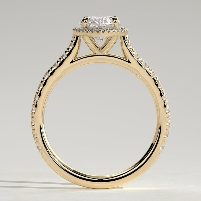 Front view of the halo above the pave band