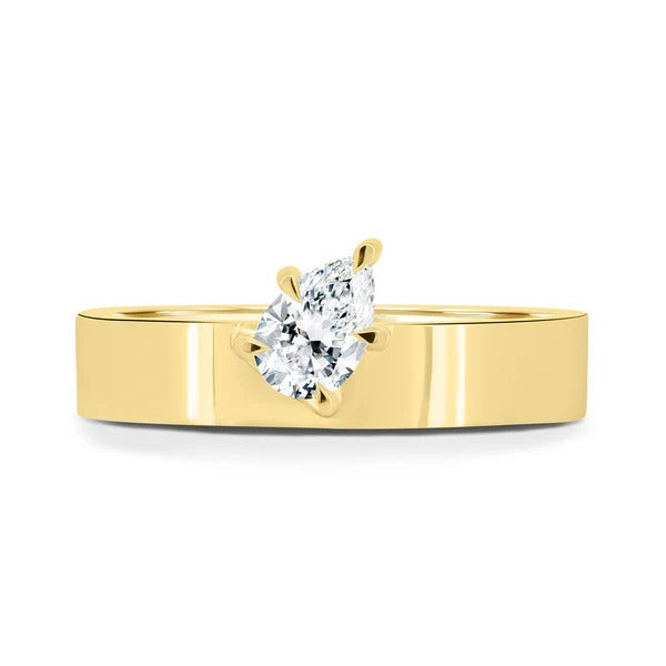 Pear cut lab grown diamond set on the diagonal in a flat cigar band