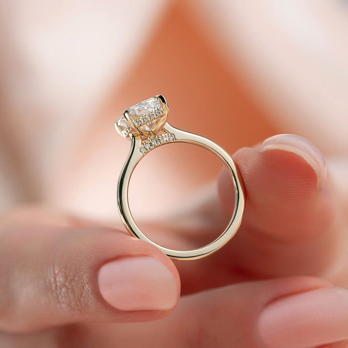 Horizontally set radiant diamond engagement ring detail view