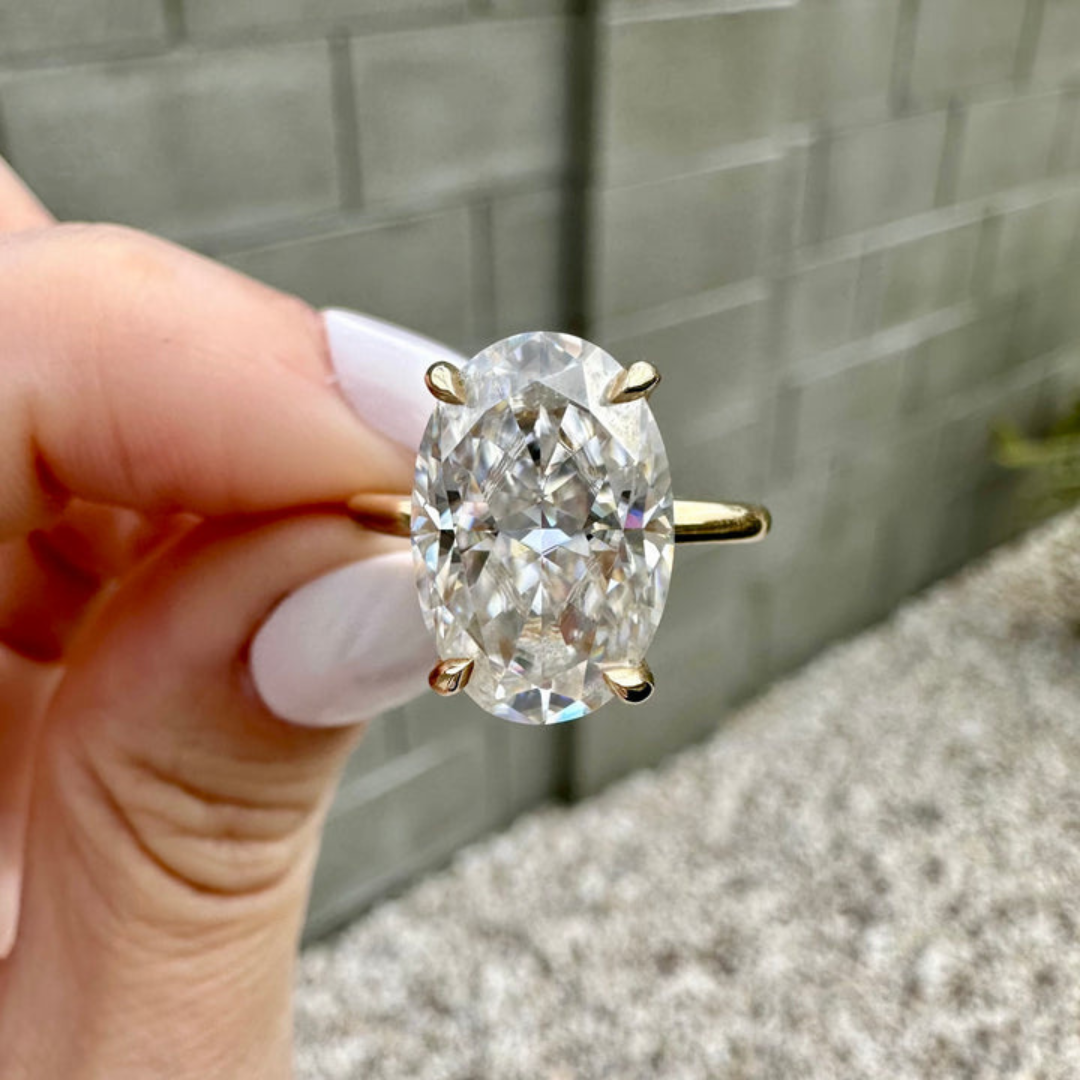 Mid century oval lab grown diamond wedding ring, front view